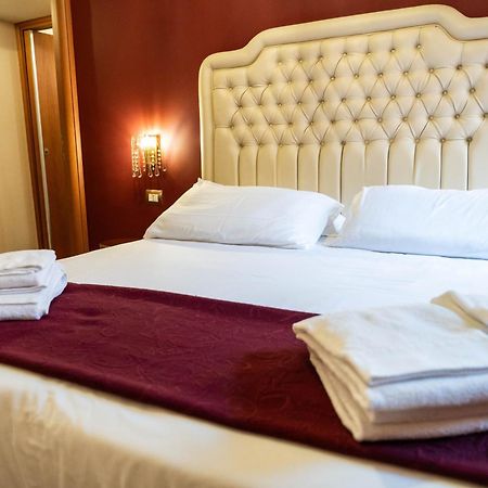 Imperial Guesthouse Рим Екстер'єр фото